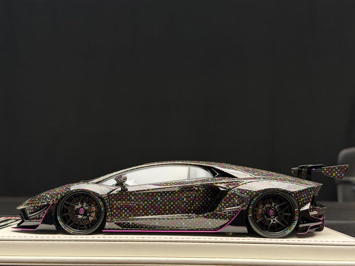 Lamborghini Aventador 2.0 LBWK (LV Monogram) [Davis & Giovanni] 1:18 scale