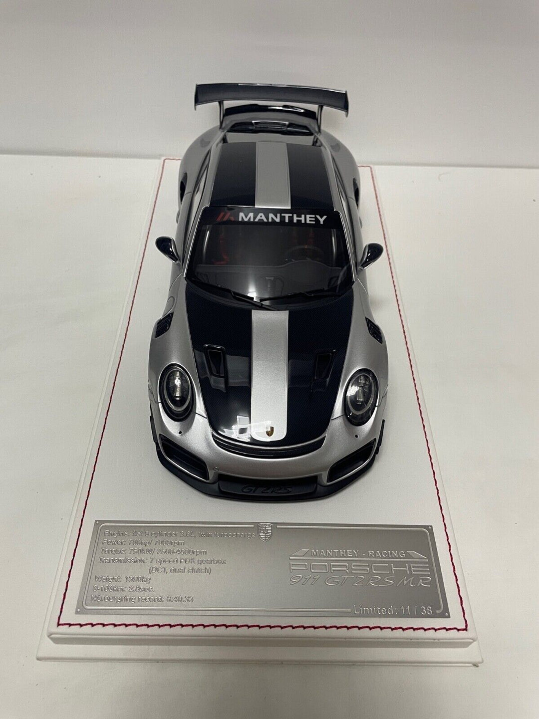 Porsche GT2RS MR (Manthey Racing Silver) [Davis & Giovanni] 1/18 scale