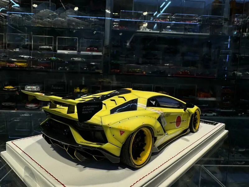 Lamborghini Aventador SVJ LBWK (Matt Yellow ZF) [Davis & Giovanni] 1/18 scale