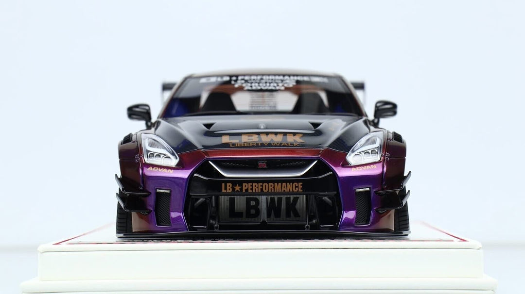 Nissan R35 GTR Type 2 LBWK (Chameleon Purple) [Davis & Giovanni] 1/18 scale