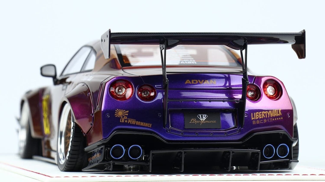 Nissan R35 GTR Type 2 LBWK (Chameleon Purple) [Davis & Giovanni] 1/18 scale