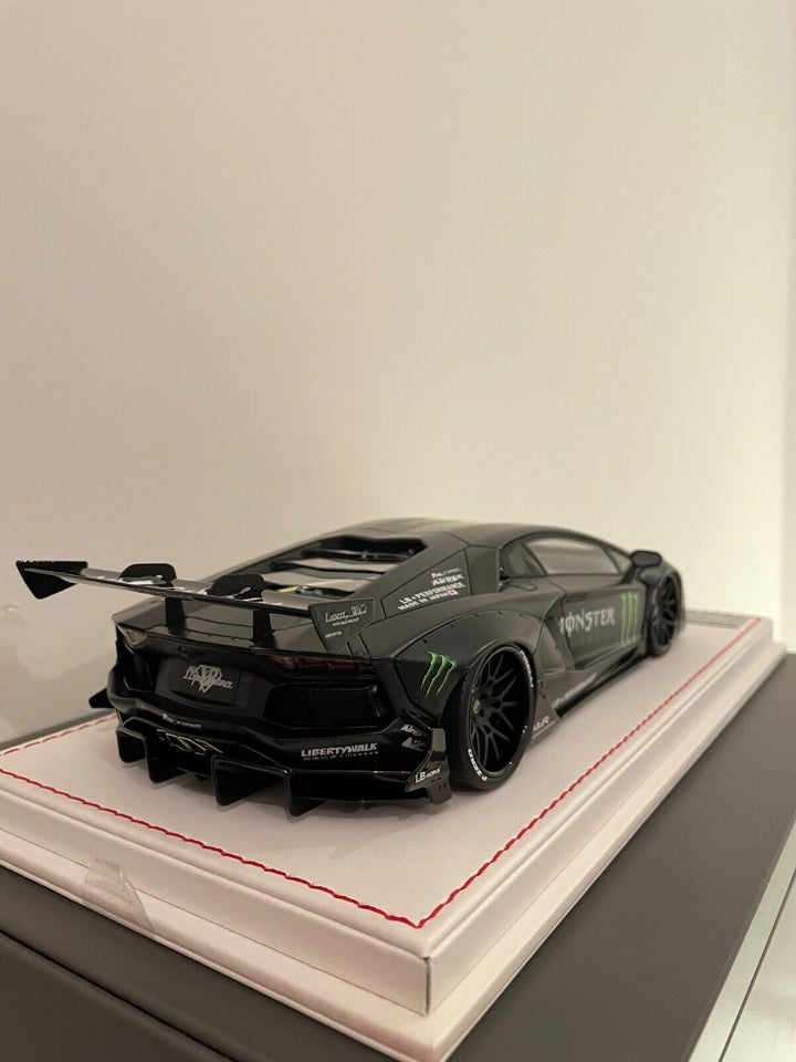 Lamborghini Aventador 2.0 LBWK (Monster Energy) [Davis & Giovanni] 1/18 scale