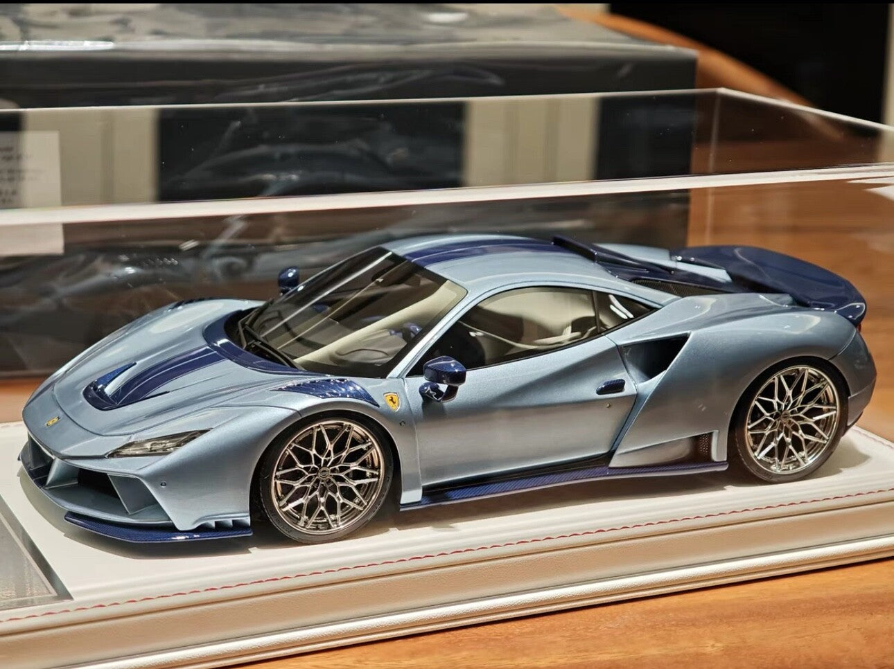 Ferrari F8 Tributo N-LARGO NOVITEC (Ice Blue) [Davis & Giovanni] 1:18