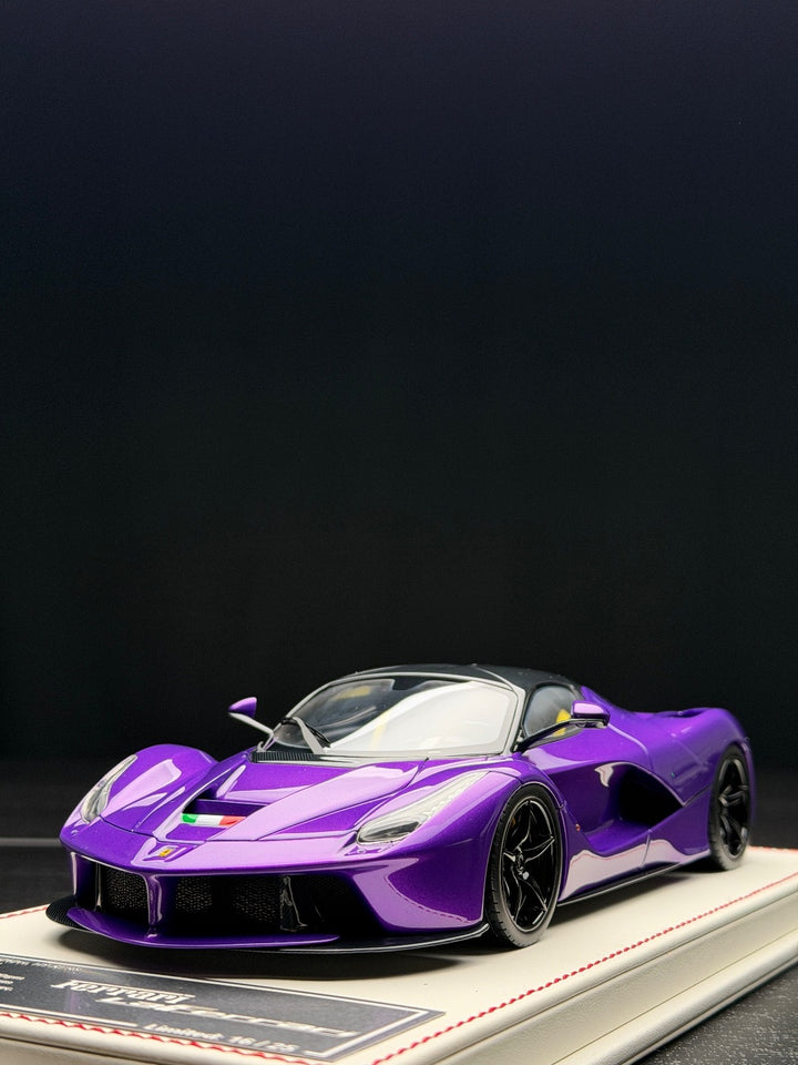 Ferrari LaFerrari (Purple) [Davis & Giovanni] 1:18 scale