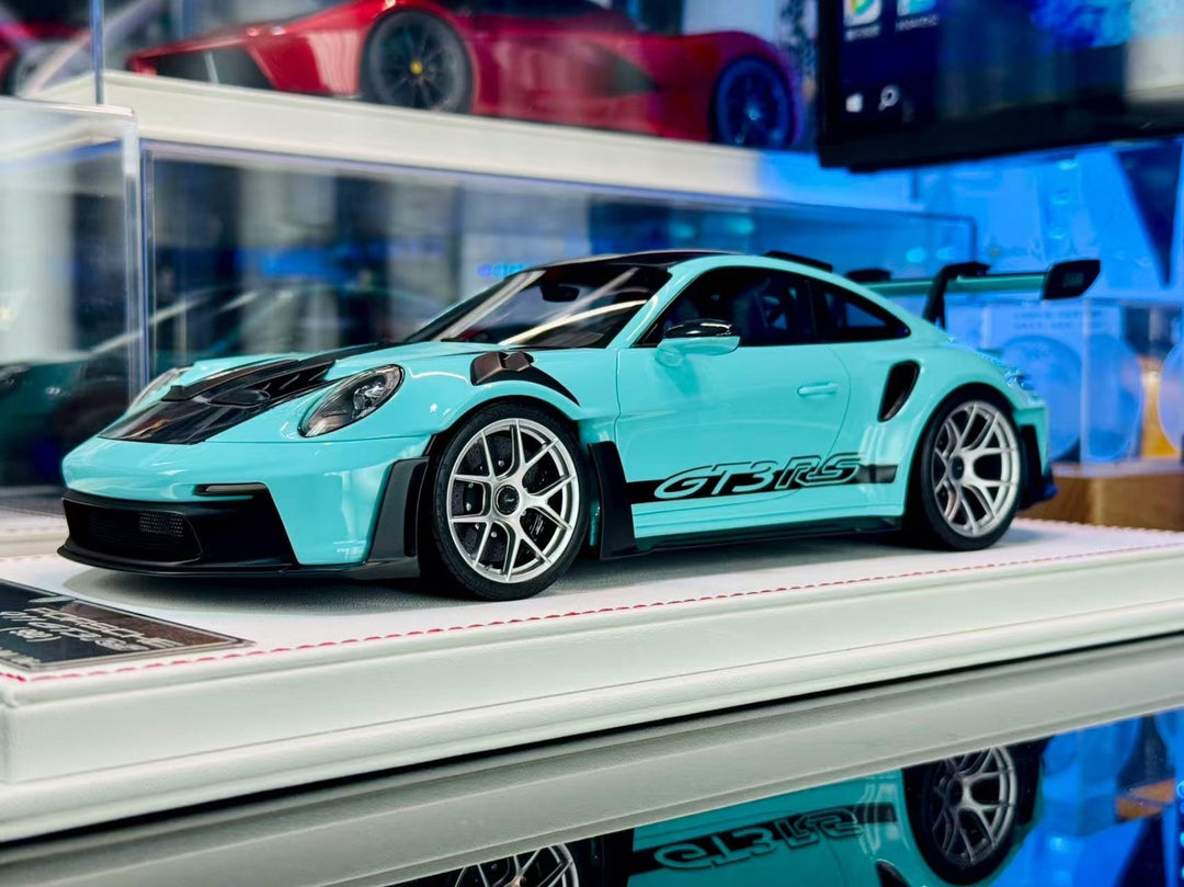 Porsche 911 GT3 RS (Tiff Blue) [Davis & Giovanni] 1/18 scale