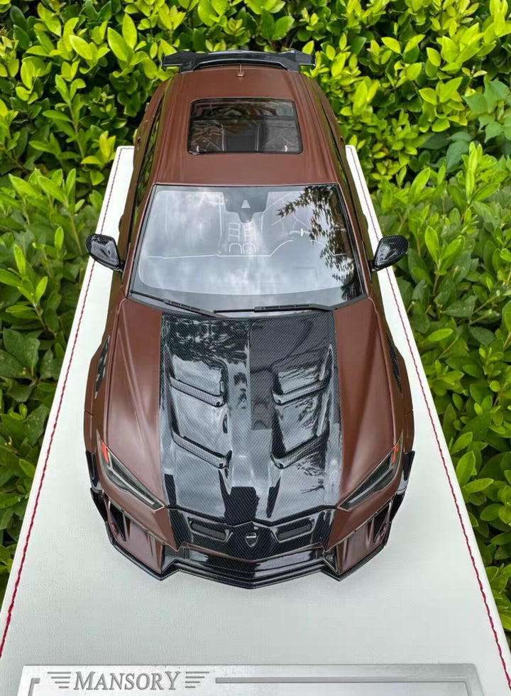 Lamborghini Urus Mansory (Travis Scott Matt Brown) [Davis & Giovanni] 1/18 scale