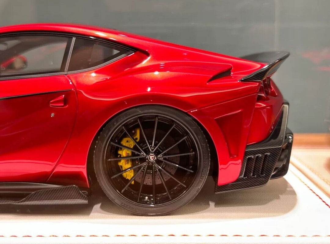 Ferrari 812 Superfast SVR (Candy Red) [Davis & Giovanni] 1/18 scale