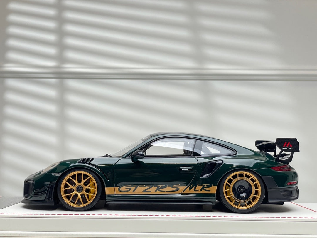 Porsche GT2RS MR (Metallic Dark Green) [Davis & Giovanni] 1/18 scale
