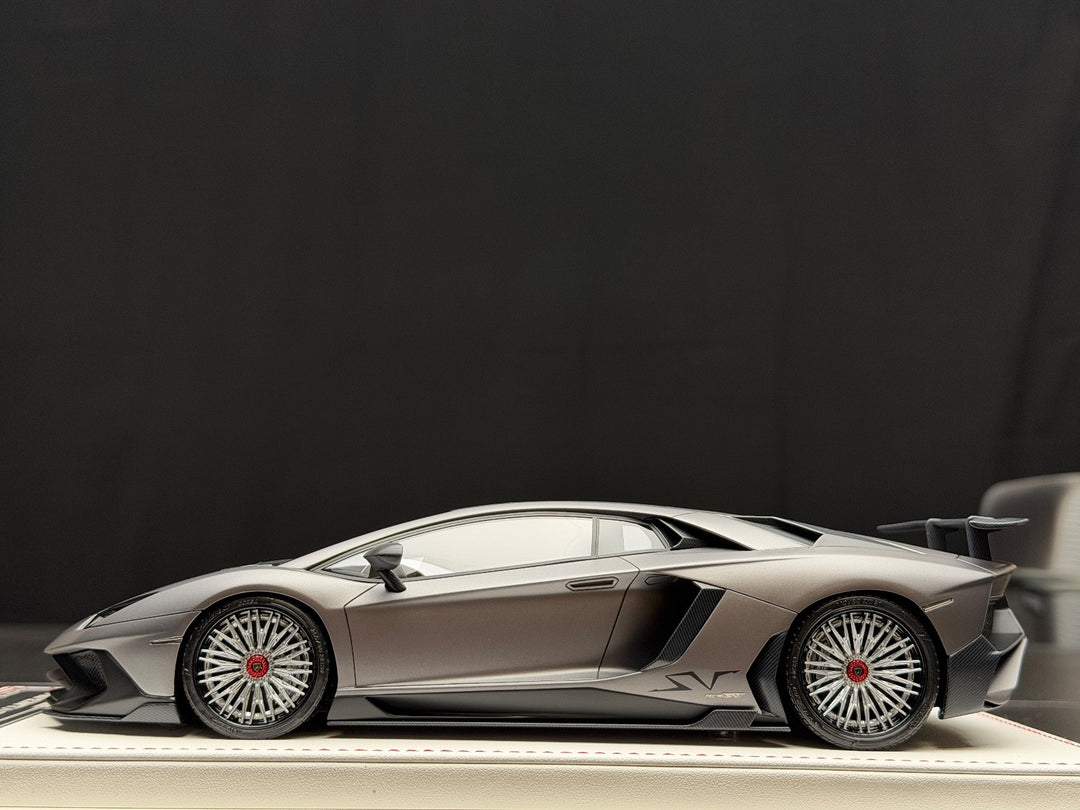 Lamborghini Aventador SV LBWK (Dark Gray) [Davis & Giovanni] 1:18 scale