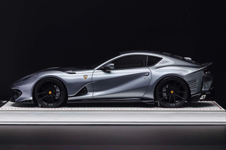 Ferrari 812 Competizione NOVITEC (Metallic Gray) [Davis & Giovanni] 1:18 scale