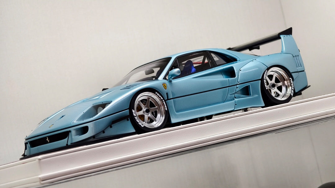 Ferrari F40 LBWK (Metallic Light Blue) [Davis & Giovanni] 1:18 scale