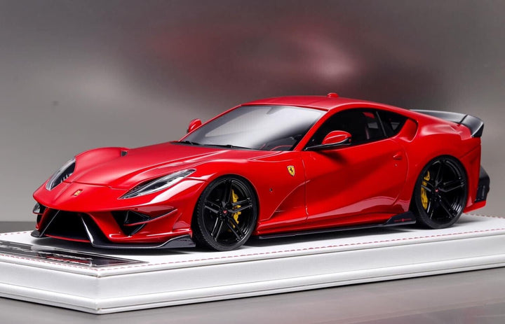 Ferrari 812 Superfast SVR (Rosso Corsa) [Davis & Giovanni] 1/18 scale