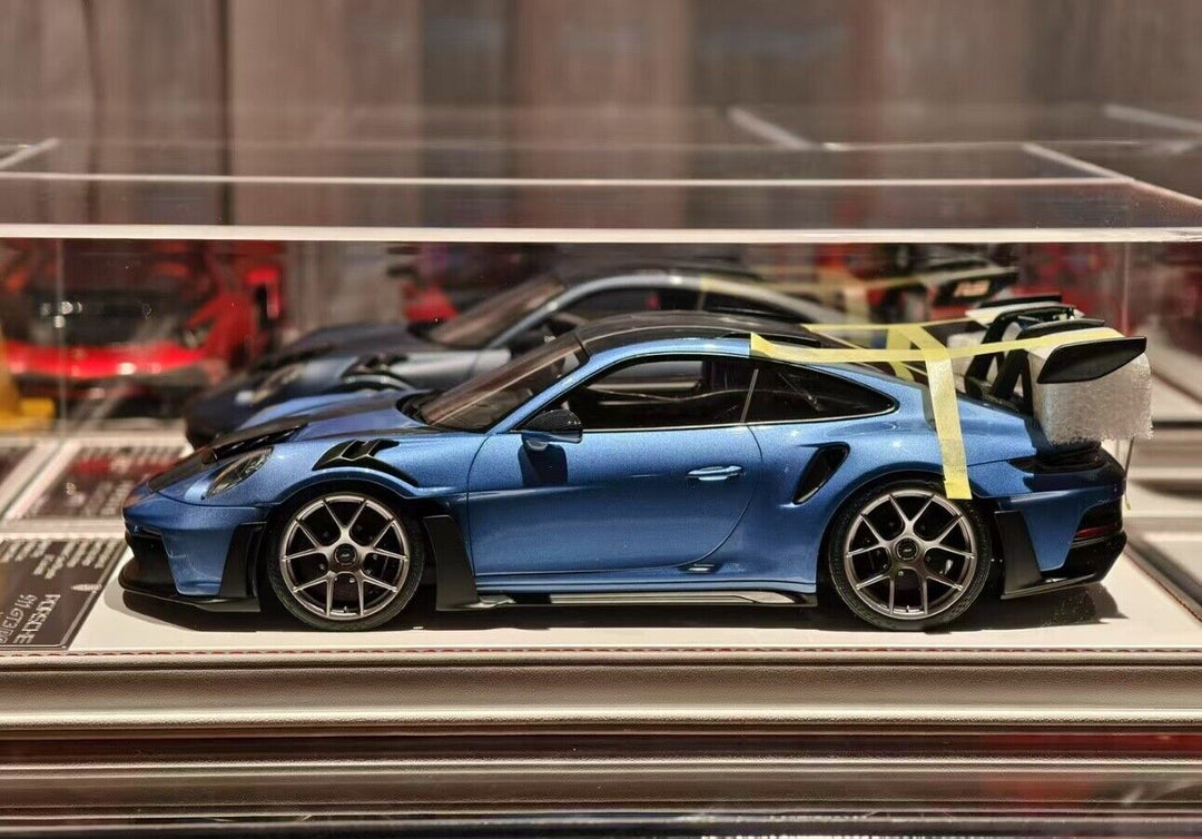 Porsche 911 GT3RS (Metallic Blue) [Davis & Giovanni] 1/18 scale