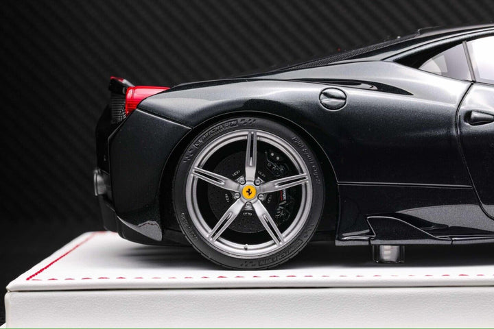 Ferrari 458 Speciale (Black/ White Stripe) [Davis & Giovanni] 1/18 scale