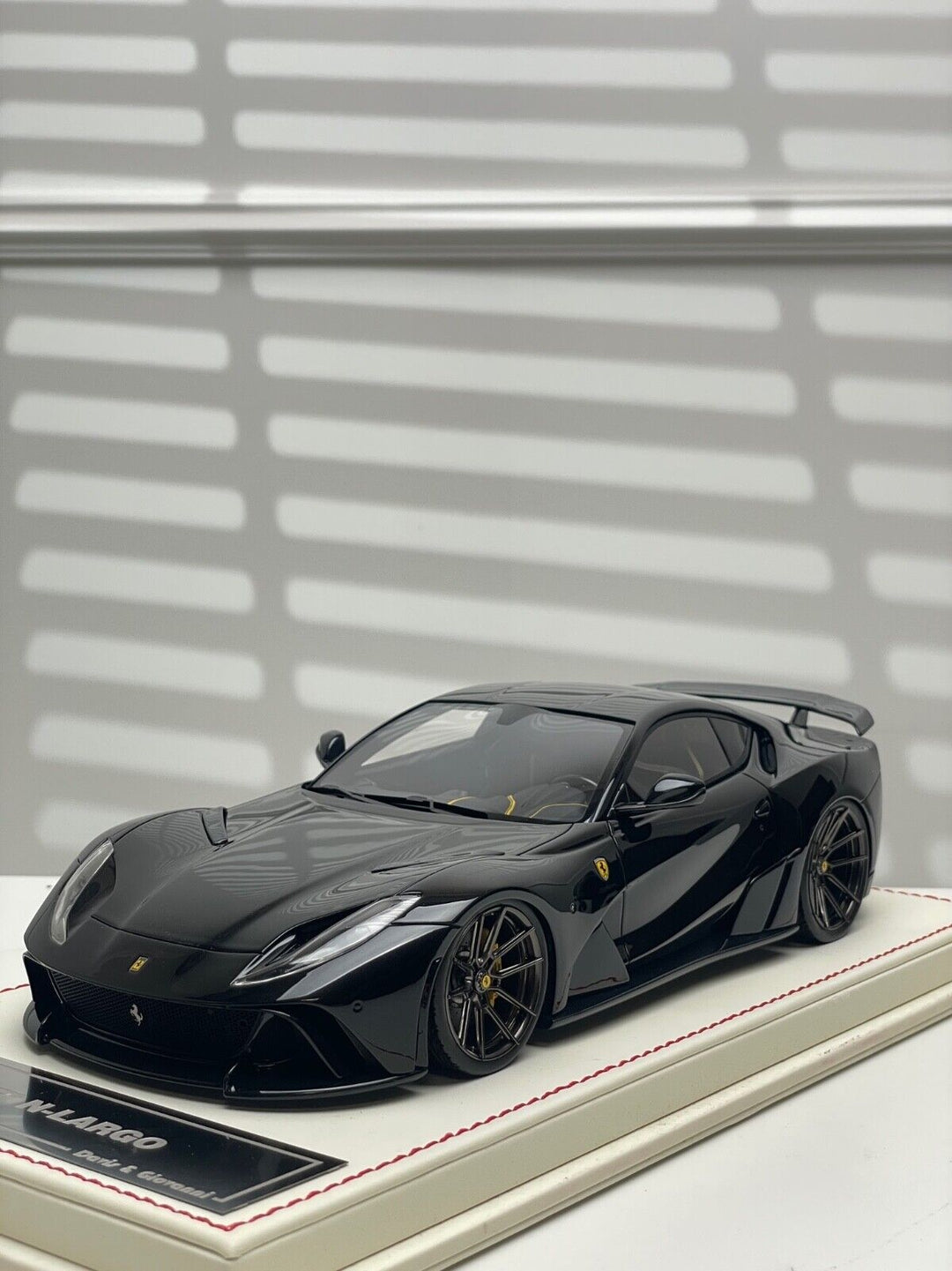 Ferrari 812 N-LARGO NOVITEC (Nero Daytona) [Davis & Giovanni] 1:18 scale