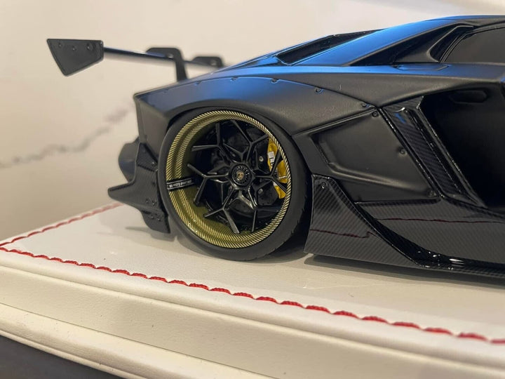 Lamborghini Aventador 2.0 Roadster LBWK (BEAST) [Davis & Giovanni] 1/18 scale