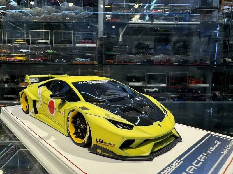 Lamborghini Huracan GT LBWK (Matt Yellow ZF) [Davis & Giovanni] 1/18 scale