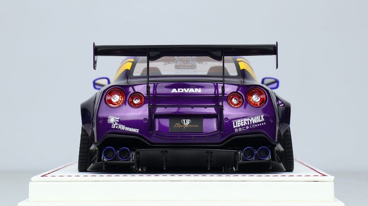 Nissan GTR R-35 Type 2 LBWK (Gloss Blue/ Purple) [Davis & Giovanni] 1/18 scale