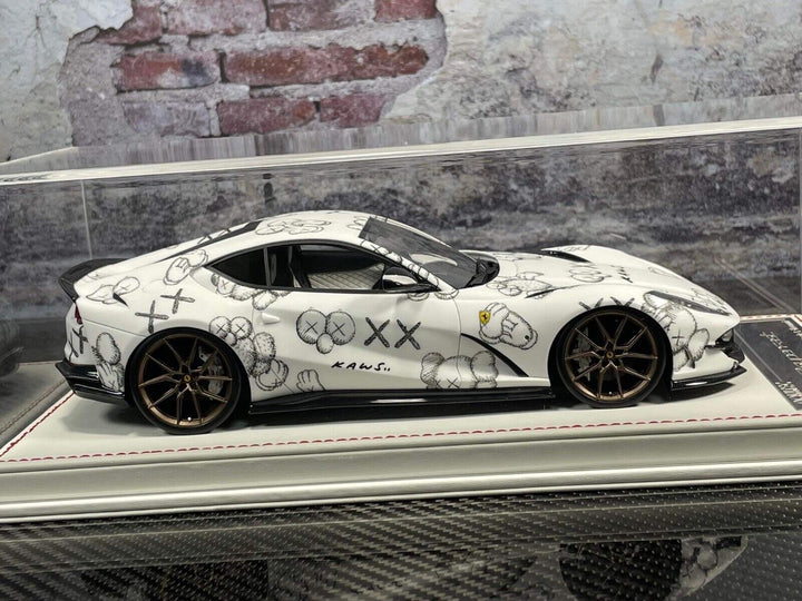 Ferrari 812 Superfast NOVITEC (KAWS) [Davis & Giovanni] 1/18 scale