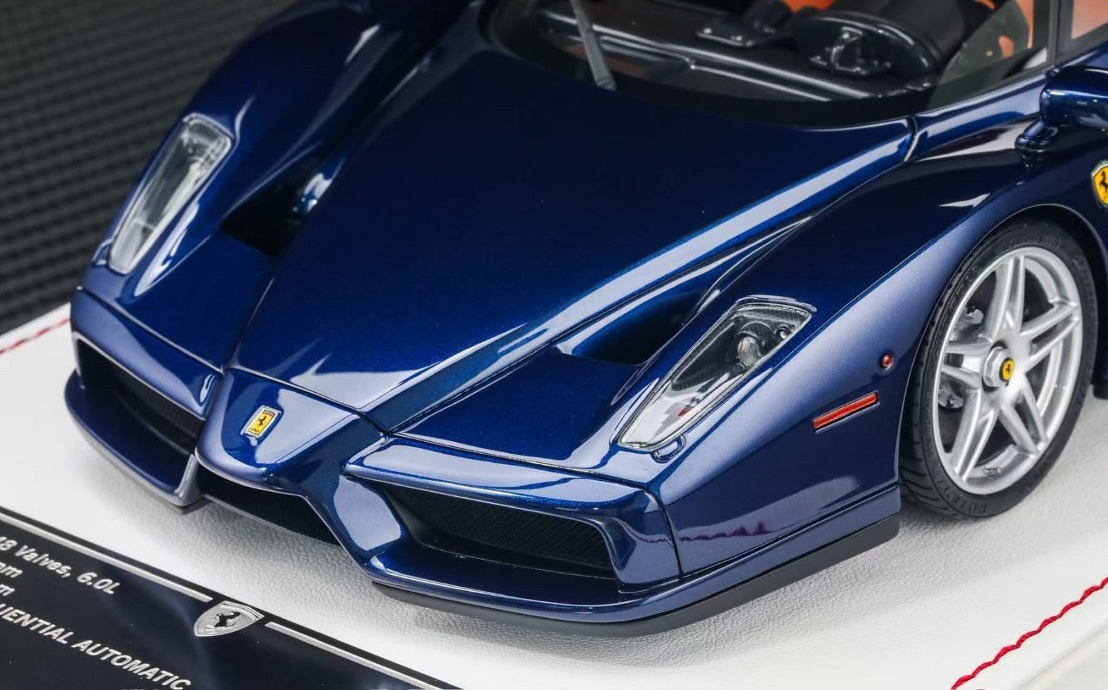 Ferrari Enzo (Gloss Metallic Dark Blue) [Davis & Giovanni] 1:18 scale
