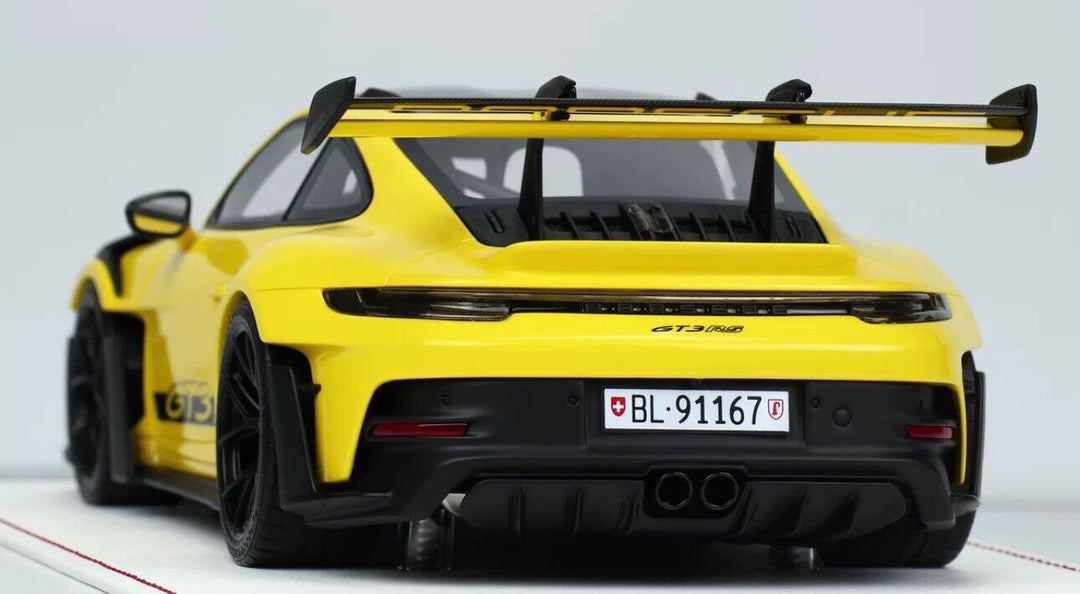 Porsche 911 GT3 RS (Yellow/ Carbon Fiber) [Davis & Giovanni] 1/18 scale
