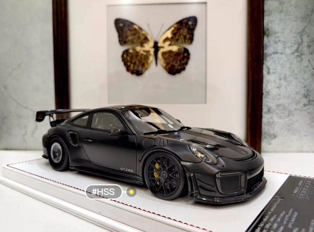 Porsche 911 GT2RS MR (Matt Black) [Davis & Giovanni] 1/18 scale