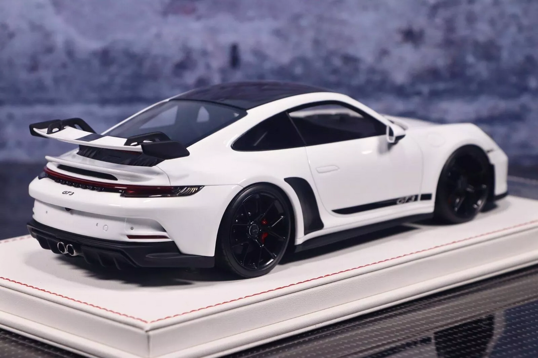 Porsche 911 GT3 (White, Black stripe) [Davis & Giovanni] 1/18 scale