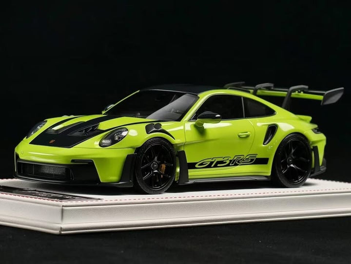 Porsche 911 GT3RS (Neon Yellow) [Davis & Giovanni] 1:18 scale