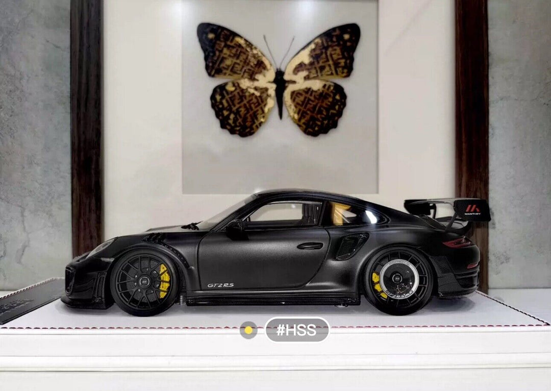Porsche 911 GT2RS MR (Matt Black) [Davis & Giovanni] 1/18 scale