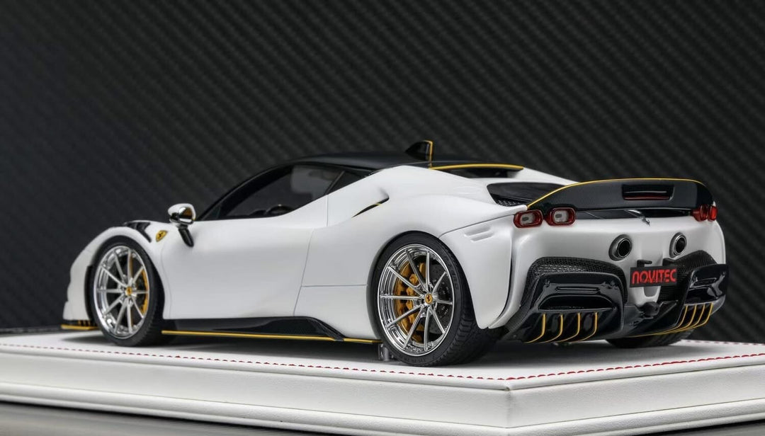 Ferrari SF90 Stradale NOVITEC (White) [Davis & Giovanni] 1:18 scale