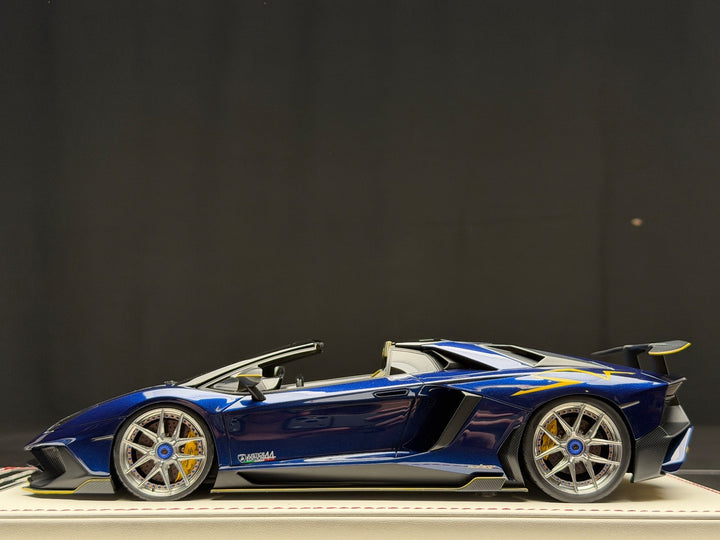 Lamborghini Aventador SV Roadster LBWK (Met. Blue) [Davis & Giovanni] 1:18 scale