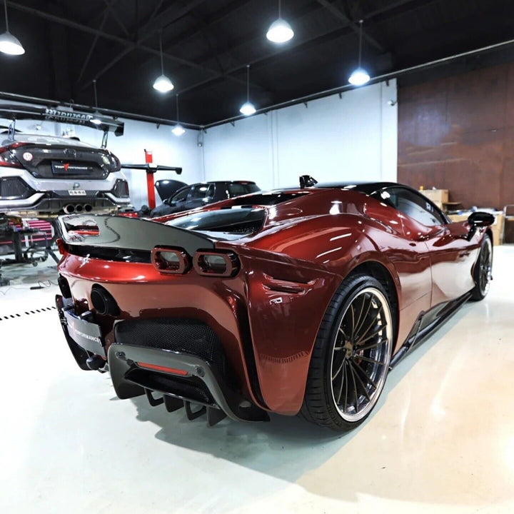 Ferrari SF90 Stradale NOVITEC (Candy Red) [Davis & Giovanni] 1:18 scale