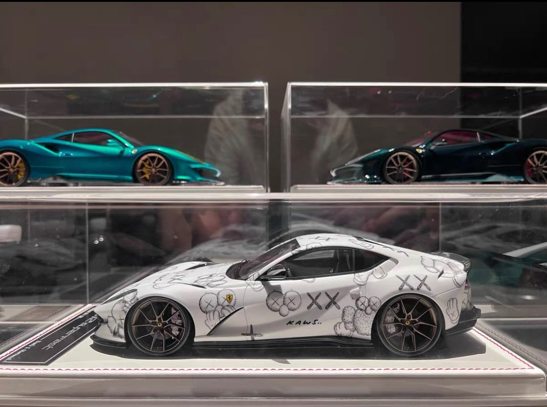 Ferrari 812 Superfast NOVITEC (KAWS) [Davis & Giovanni] 1:18 scale