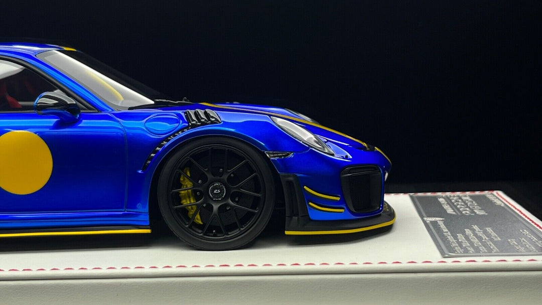 Porsche 911 GT2RS MR (Blue/ Yellow) [Davis & Giovanni] 1/18 scale - 1 OF 1