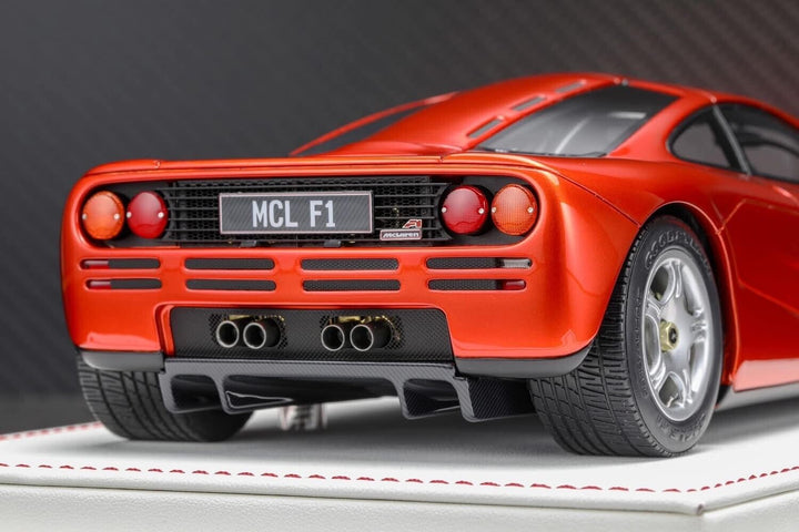 McLaren F1 (Orange Red) [Davis & Giovanni] 1/18 scale