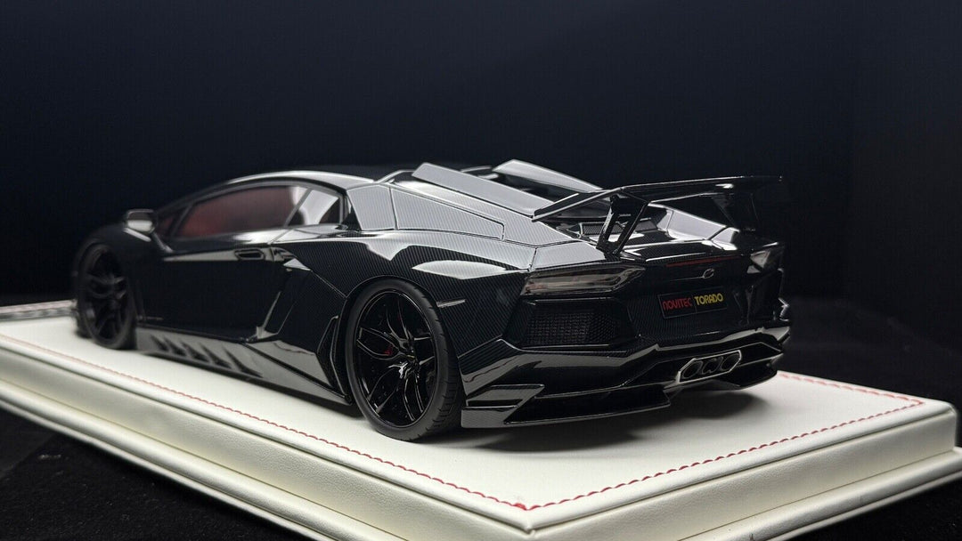 Lamborghini Aventador NOVITEC (Carbon Fiber)[Davis & Giovanni] 1:18 scale 1 OF 1