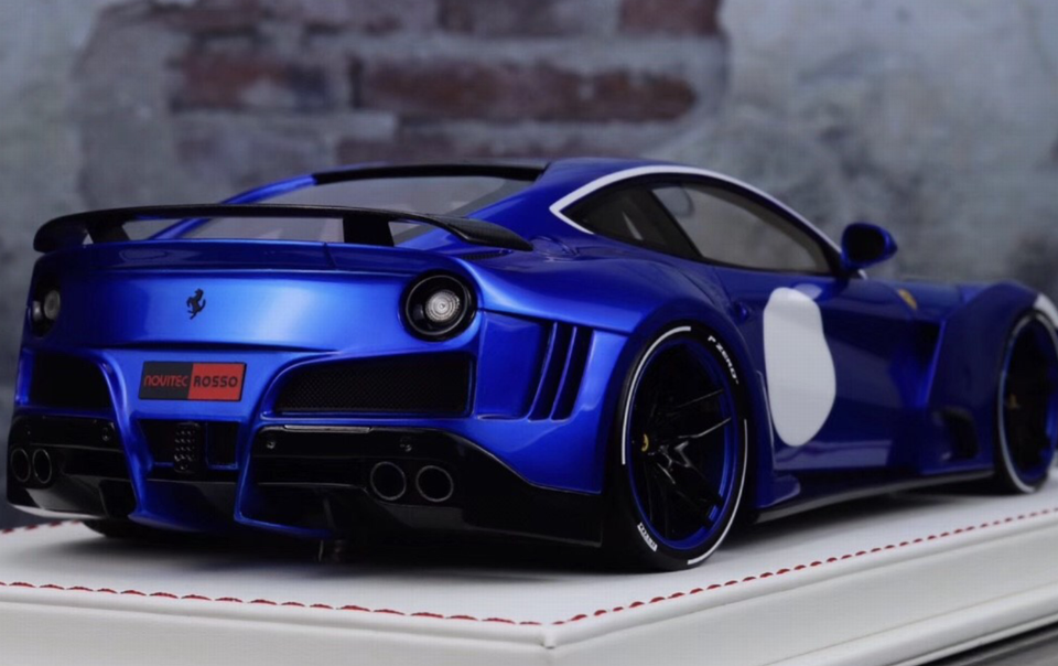 Ferrari F12 N-LARGO NOVITEC (Metallic Blue) [Davis & Giovanni] 1/18 scale