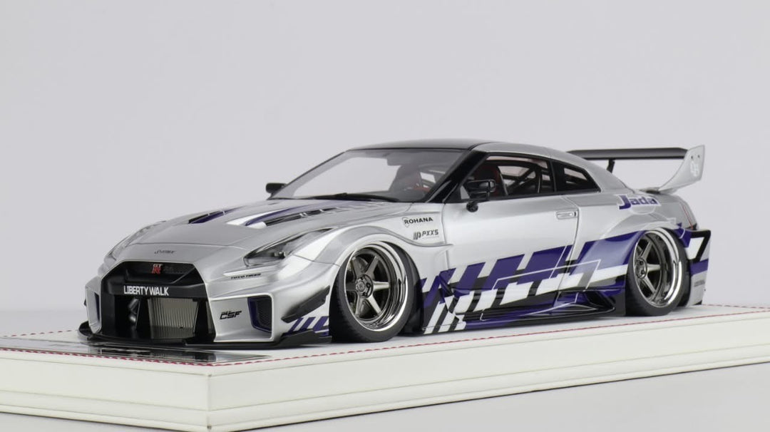 Nissan R35 GT-RR LBWK (Silver/ Blue Jada Livery) [Davis & Giovanni] 1/18 scale
