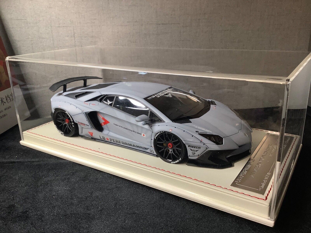 Lamborghini Aventador LP750-4 SV LBWK (Matt Gray) [Davis & Giovanni] 1/18 scale