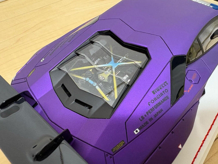 Lamborghini Aventador 2.0 LBWK (Purple Zero Fighter)[Davis & Giovanni]1/18 scale