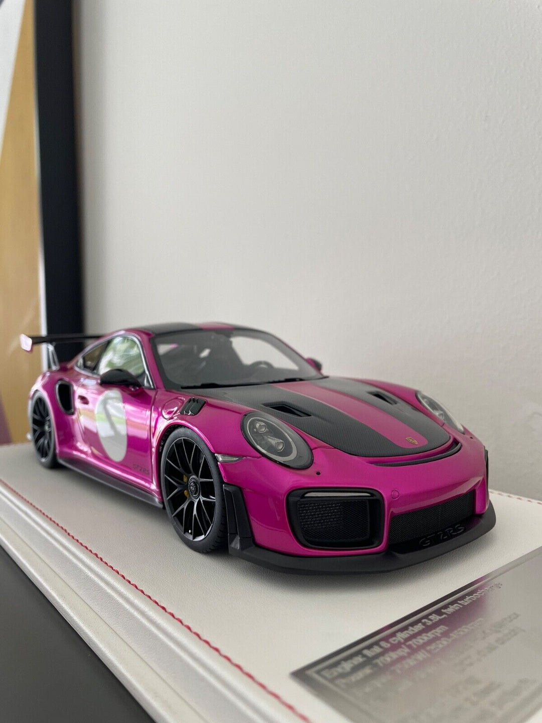 Porsche 911 GT2RS (Metallic Pink/ Black) [Davis & Giovanni] 1/18 scale