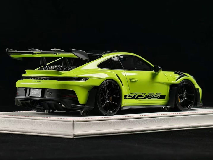 Porsche 911 GT3RS (Neon Yellow) [Davis & Giovanni] 1:18 scale