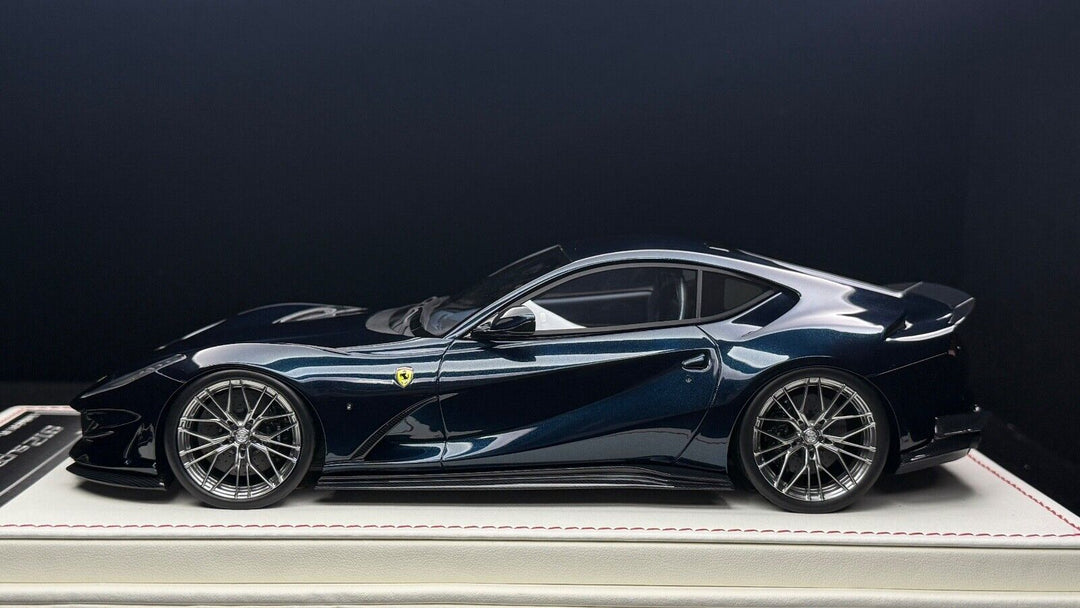 Ferrari 812 Superfast NOVITEC (Metallic Deep Blue)[Davis & Giovanni] 1:18 1 OF 1