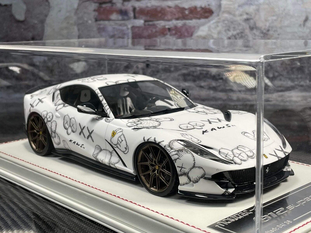 Ferrari 812 Superfast NOVITEC (KAWS) [Davis & Giovanni] 1/18 scale