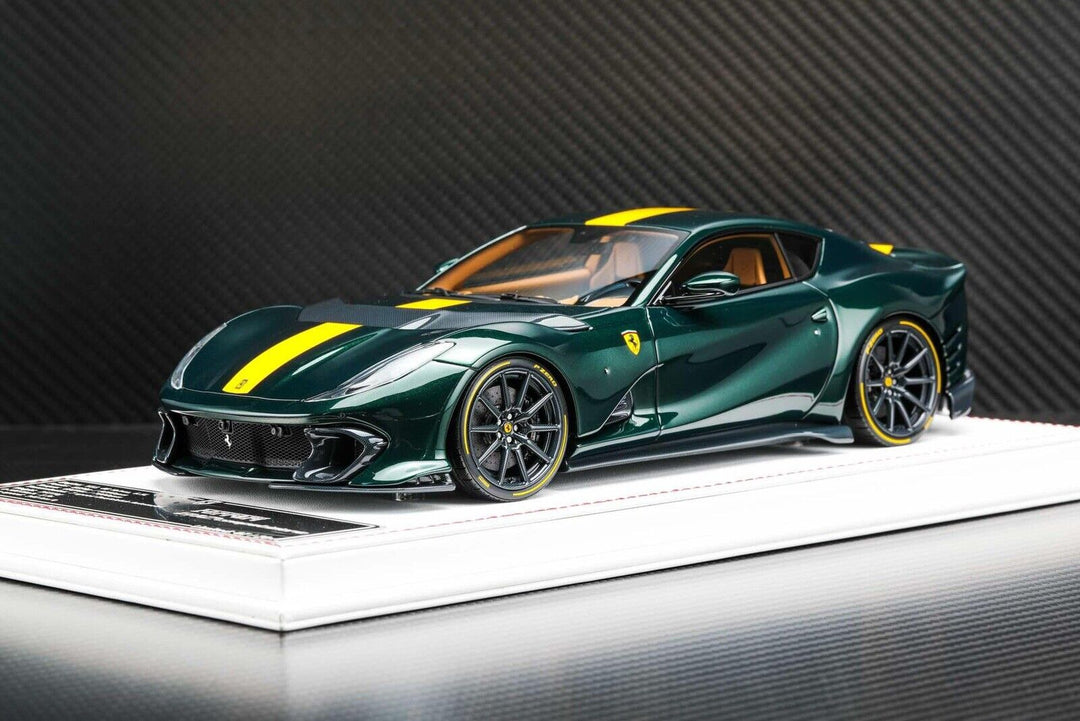 Ferrari 812 Competizione (Metallic Green/yellow ) [Davis & Giovanni] 1:18 scale