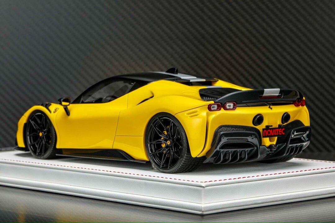 Ferrari SF90 Stradale NOVITEC (Yellow/ Gray) [Davis & Giovanni] 1:18 scale