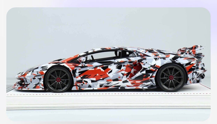 Lamborghini Aventador SVJ (Abstract Camo) [Davis & Giovanni] 1:18 scale