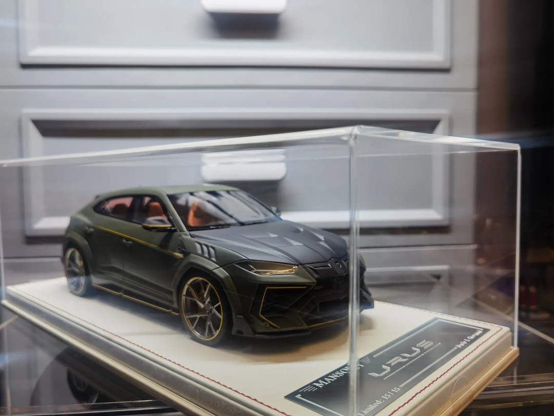 Lamborghini Urus Mansory (Matt Dark Green) [Davis & Giovanni] 1/18 scale