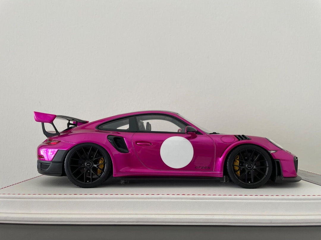 Porsche 911 GT2RS (Metallic Pink/ Black) [Davis & Giovanni] 1/18 scale