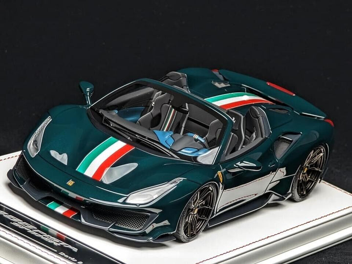 Ferrari 488 Pista Spider NOVITEC (Dark Green) [Davis & Giovanni] 1/18 scale